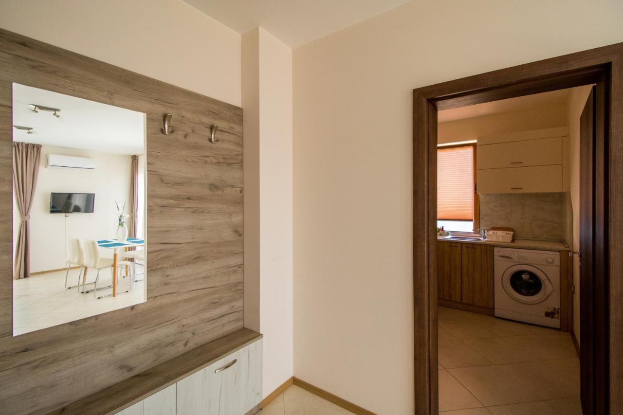 Penthouse At White Cliffs Apartamento Byala  Exterior foto