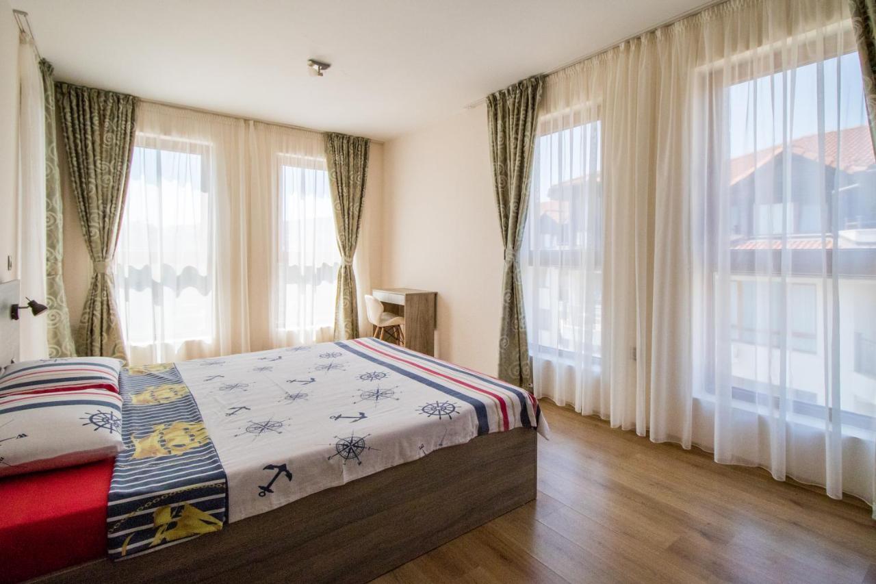 Penthouse At White Cliffs Apartamento Byala  Exterior foto