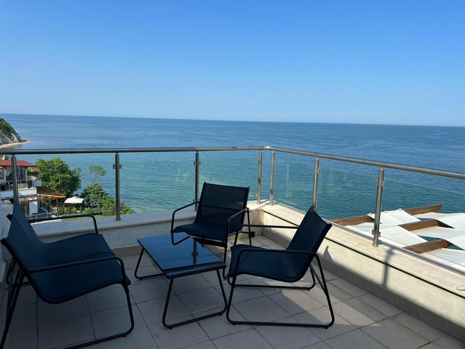 Penthouse At White Cliffs Apartamento Byala  Quarto foto